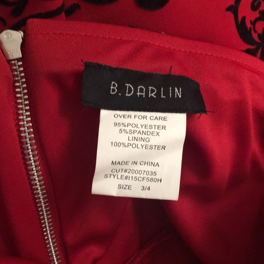 โฅ๏ธ New B. Darlin Red Velvety Holiday Dress ๐ - Picture 8 of 8